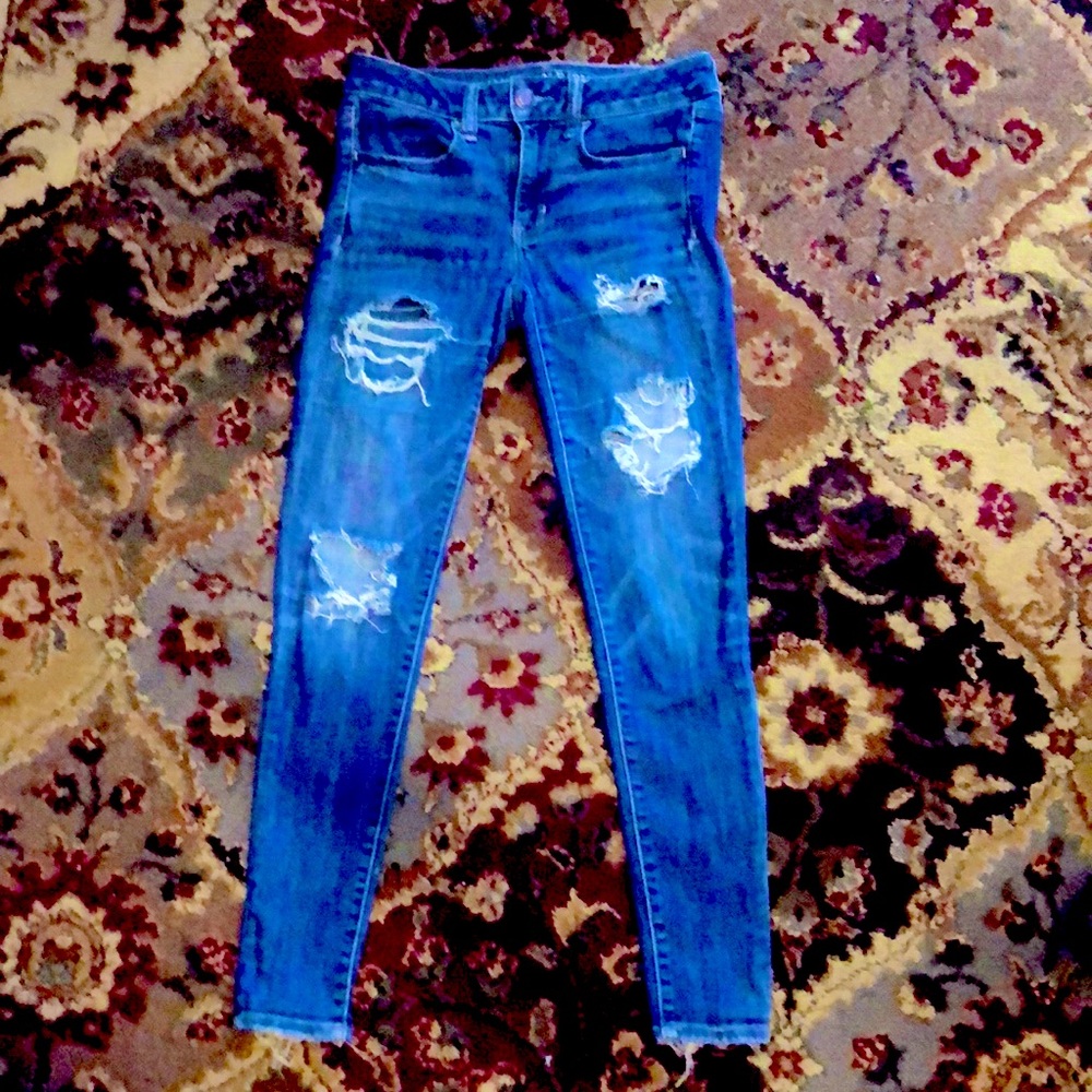 American Eagle Shredded Super Super X Jegging Jeans Size 6